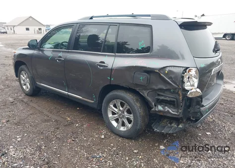 2011 Toyota Highlander Se V6 z USA, uszkodzony, nr VIN 5TDBK3EHXBS070723